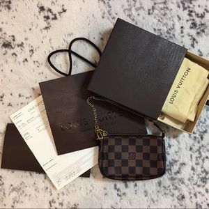 Louis Vuitton Mini Pochette